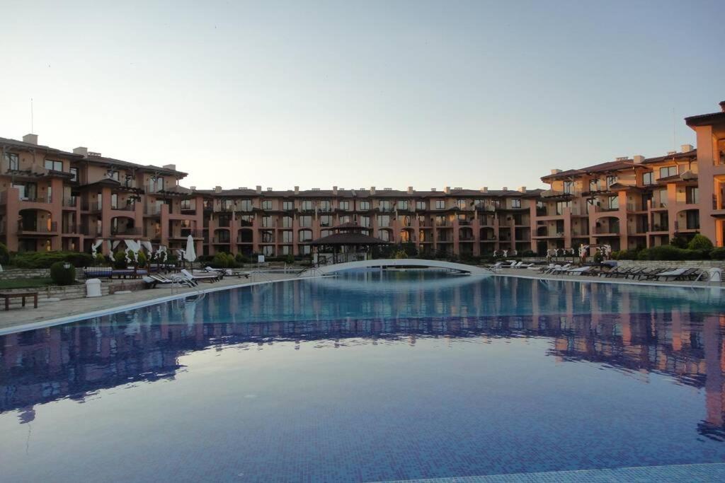La Casa del Mar Kaliakria - Стилен апартамент в Калиакрия Резорт Топола Екстериор снимка